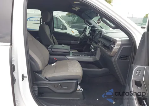 2024 Ford F-150 Xlt z USA, uszkodzony, nr VIN 1FTFW3L5XRFA54384